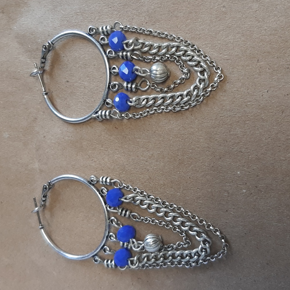 193. PREMIER DESIGNS JESS DANGLE EARRINGS